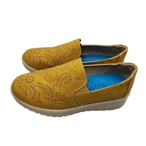 Blowfish Malibu Slip On Womens Shoes Size 7W